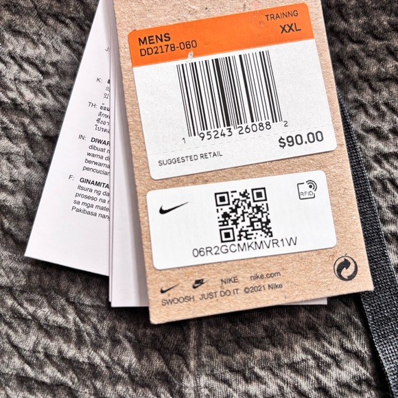 NWT Nike Yoga Men's XXL Pants Gray - Picture 9 of 9